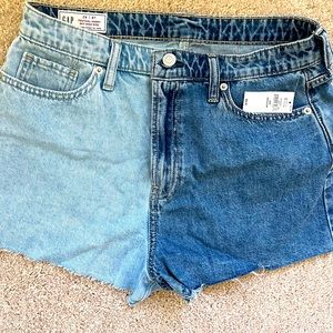 Women’s Jean shorts size 29 new with tags